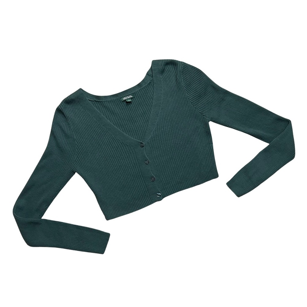 Wild Fable Women’s Cropped Deep Green Ribbed Button V-Neck Sweater